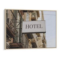 Obraz w ramie 70x50 - Magiczne Spacery - hotel, uliczka - rama drewno