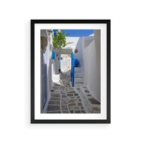 Plakat w ramie 50x70 - Uroki Santorini: Perspektywiczna Uliczka - uliczka, perspektywa - rama czarna