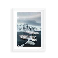 Plakat w ramie 50x70 - Ciepło i Urok Północy - skandynawskie, domki - rama biała