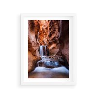 Plakat w ramie 40x50 - Tajemniczy świat jaskini i wodospadu - jaskinia, wodospad - rama biała
