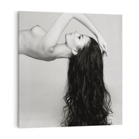 Obraz na płótnie 50x50 - Piękno włosów kobiety w ruchu - włosy, piękno