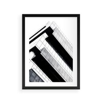 Plakat w ramie 30x40 - Nowoczesna Surowość: Wieżowiec na Czarno-Białej Grafice - architektura, wieżowiec - rama czarna