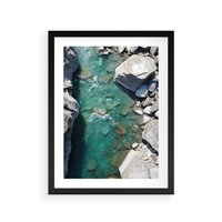 Plakat w ramie 40x50 - Spotkanie natury i siły - rzeka, skały - rama czarna