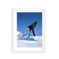Plakat w ramie 50x70 - Snowboard na zimowych zboczach - snowboard, zima - rama biała