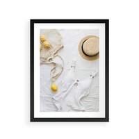 Plakat w ramie 50x70 - Moda na Wakacje: Cytrynowy Urok - kompozycja letnia, fashion - rama czarna