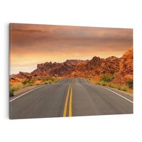 Obraz na płótnie 70x50 - Górska droga między skałami - droga, góry