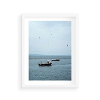 Plakat w ramie 50x70 - Rybacki Urok - morze, kutry rybackie - rama biała