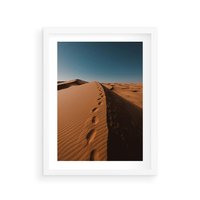 Plakat w ramie 40x50 - Piasek pustyni w ogniu - pustynia, piasek - rama biała