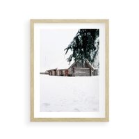 Plakat w ramie 30x40 - Zimowy Azyl - domek w górach, śnieg - rama drewno