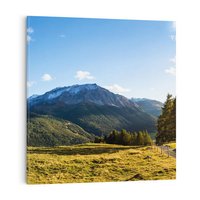 Obraz na płótnie 40x40 - Górski pejzaż: łąka i szczyty - góry, łąka
