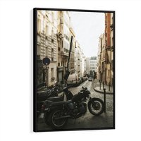 Obraz w ramie 70x100 - Ducha Przygody - motor, uliczka - rama czarna