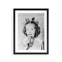 Plakat w ramie 30x40 - Pyszny Deser - retro zdjęcie, czarno białe - rama czarna