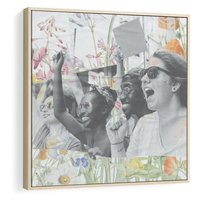 Obraz w ramie 80x80 - Księga zaklętych marzeń - kolaż, czarnobiałe zdjęcie wesołych młodych ludzi - rama drewno