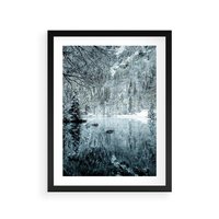 Plakat w ramie 40x50 - Zimowy Raj - zimowy górski krajobraz, jezioro w górach - rama czarna