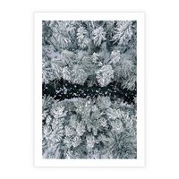 Plakat bez ramy 21x30 - Zimowy Krajobraz z Góry - zdjęcie z góry, zaśnieżony las i zamarznięty strumyk