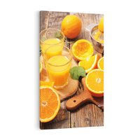 Obraz na płótnie 80x120 - Soczyste pomarańcze i soki - pomarańcze, soki