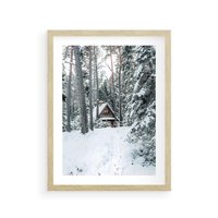 Plakat w ramie 30x40 - Spokój Zimowej Przygody w Lesie - domek w górach w lesie, zima - rama drewno
