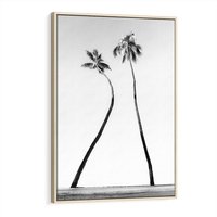 Obraz w ramie 80x120 - Samotne Palmy - czarno biała fotografia, dwie samotne palmy - rama drewno
