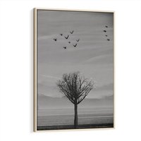 Obraz w ramie 80x120 - Samotne Drzewo - samotne drzewo w polu, czarno białe zdjęcie - rama drewno