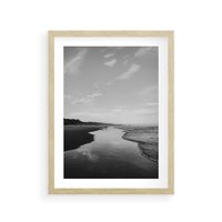 Plakat w ramie 30x40 - Nadmorska Melodia - czarno białe zdjęcie, plaża - rama drewno