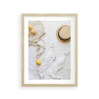 Plakat w ramie 30x40 - Moda na Wakacje: Cytrynowy Urok - kompozycja letnia, fashion - rama drewno