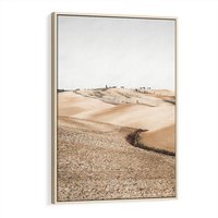 Obraz w ramie 80x120 - Refleksyjny taniec myśli - pustynny krajobraz, odcienie sepii - rama drewno