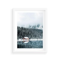 Plakat w ramie 30x40 - Biały Domek - domek w górach, zima - rama biała