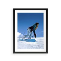 Plakat w ramie 50x70 - Snowboard na zimowych zboczach - snowboard, zima - rama czarna