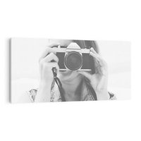 Obraz na płótnie 100x50 - Zrób mi Zdjęcie - fotografia, kobieta z aparatem