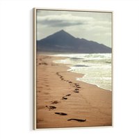 Obraz w ramie 80x120 - Ślady stóp na plaży - plaża, ślady - rama drewno